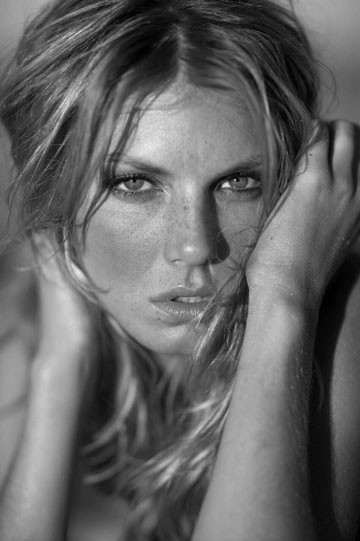 Angela_Lindvall