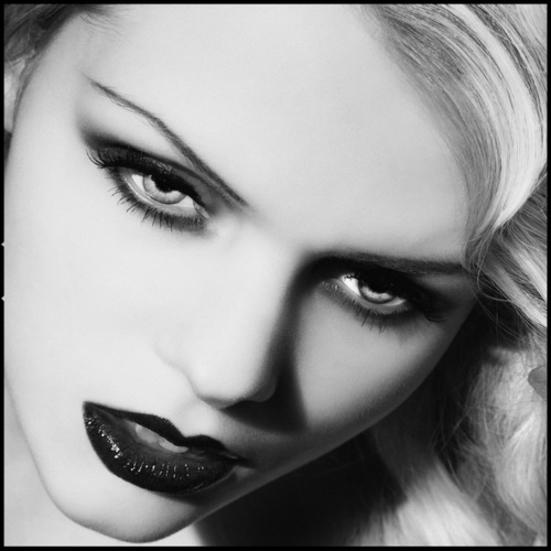 tumblr_lk28q1FkBO1qhmdzno1_500