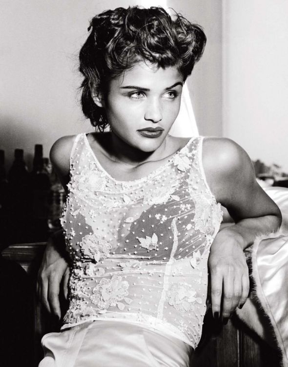 zoom_AlbertWatson_UFO_Feymedia2