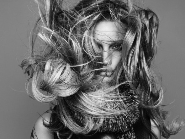 rosie-huntington-whiteley-lips-wallpapers_32029_1024x768