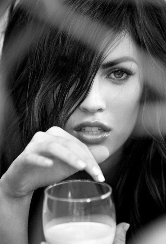 tumblr_m8q5js64Fr1r97rt3o1_1280