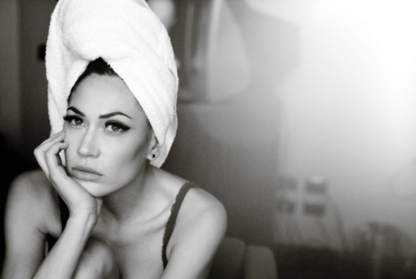 Melissa-Satta-par-Signe-Vilstrup-pour-Vanity-Fair-Magazine-juillet-2011-1