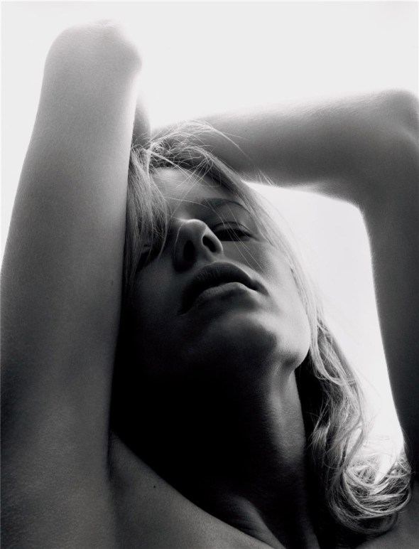 eva-herzigova-by-sc3b8lve-sundsbc3b8-for-numero-33-03