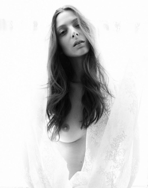 Laura-O’Neall-by-Zoltan-Tombor-for-Nero-Homme-2-700x890